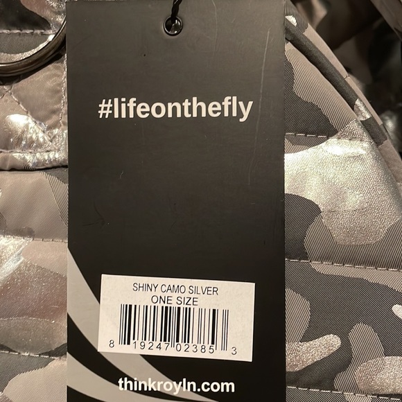 NWT Think Royln Metallic Camo Duffel Bag In Shiny Silver Camo - Picture 5 of 5